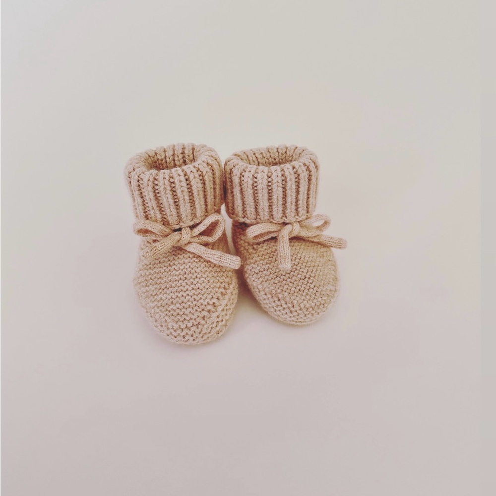 Merino wool Booties. 6-12 months